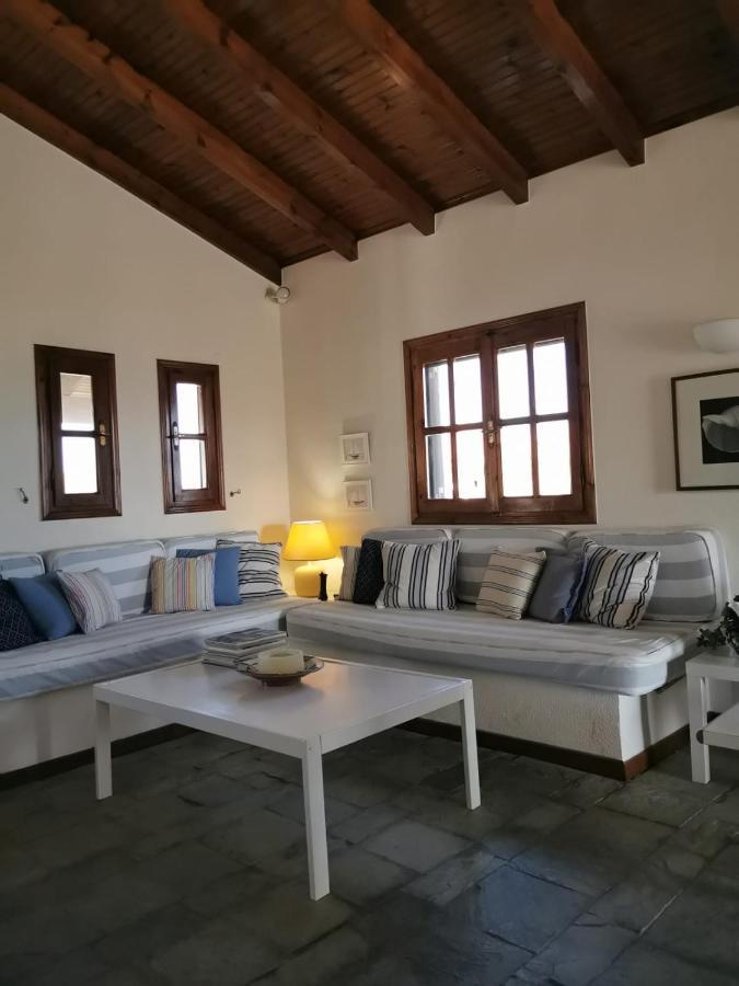 Villa Christina 카르파스 외부 사진